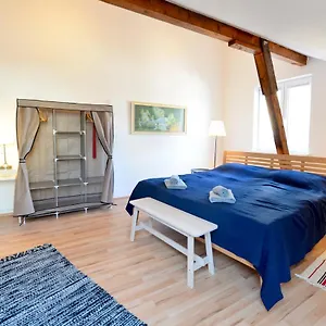  Holiday home House With Courtyard & Parking Close To Stadtpark Austria
